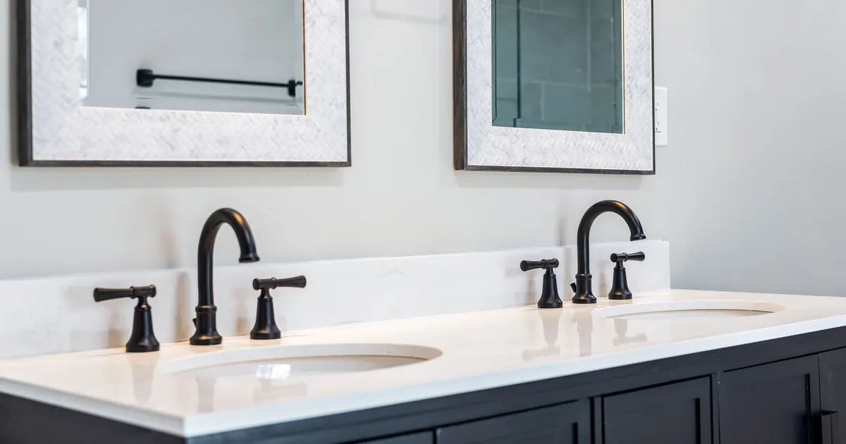 Lavabo de salle de bain